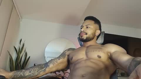 clark_strong online show from February 4, 9:53 pm