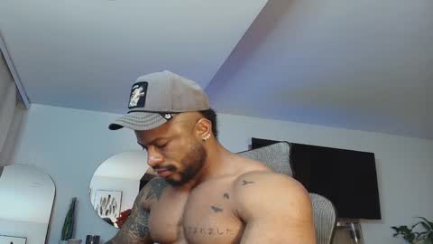 clark_strong online show from March 24, 12:26 am