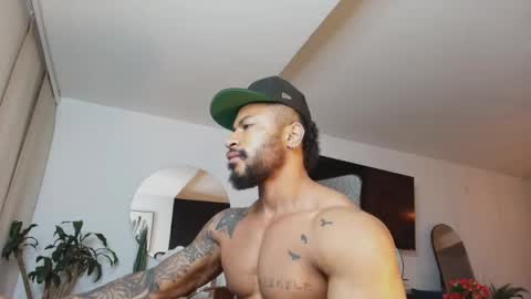 clark_strong online show from April 16, 11:33 am