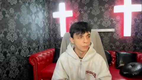 Snapshot of clarkbev chatting on March 1, 7:43 am Clark online show from March 1, 7:43 am