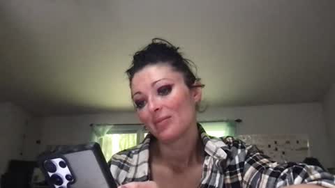 Snapshot of clarnbear chatting on July 26, 2:57 pm clarnbear online show from July 26, 2:57 pm
