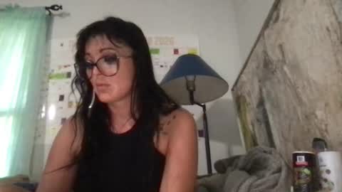 Snapshot of clarnbear chatting on July 27, 10:50 pm clarnbear online show from July 27, 10:50 pm