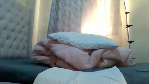 Snapshot of classic_carmen chatting on May 27, 4:42 am carmen online show from May 27, 4:42 am