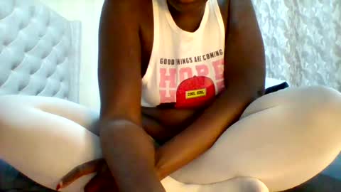 Snapshot of classic_carmen chatting on June 14, 2:24 am carmen online show from June 14, 2:24 am