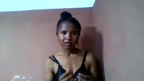 claudi804208 online show from July 15, 2:06 am