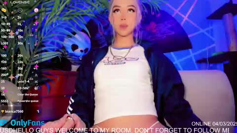 Snapshot of claudia_cooper chatting on March 5, 1:42 am online show from March 5, 1:42 am