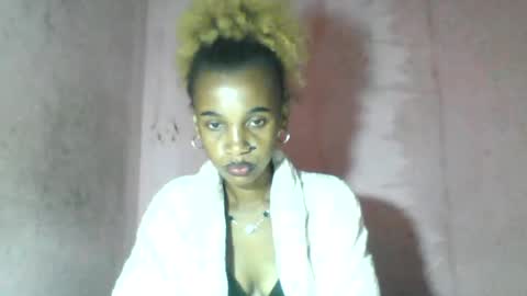 claudianne online show from July 7, 7:29 pm