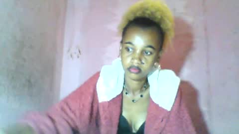 claudianne online show from July 9, 5:00 am