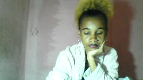 claudianne online show from July 12, 6:48 am