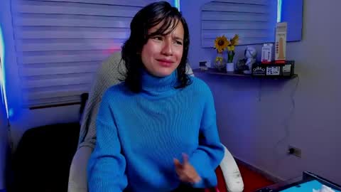 Clawdeen online show from April 9, 6:19 am