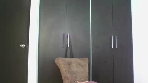 Snapshot of claybrown_ chatting on May 6, 3:17 pm Clay online show from May 6, 3:17 pm