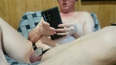 Snapshot of claygilmeriii chatting on December 28, 8:36 pm Clay online show from December 28, 8:36 pm