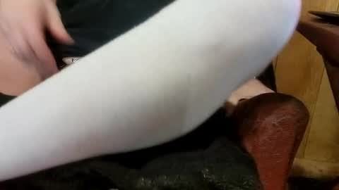 Snapshot of claygilmeriii chatting on February 22, 8:20 pm Clay online show from February 22, 8:20 pm