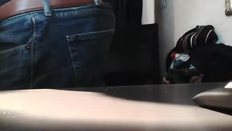 cleanboy1001 online show from December 30, 2:40 pm