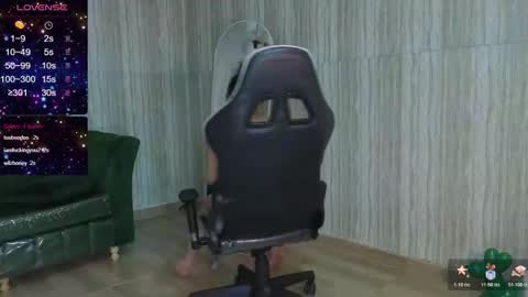 Clementine online show from November 15, 12:52 am