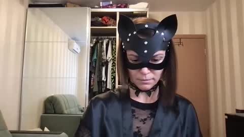 cleo_catra online show from October 5, 12:36 pm