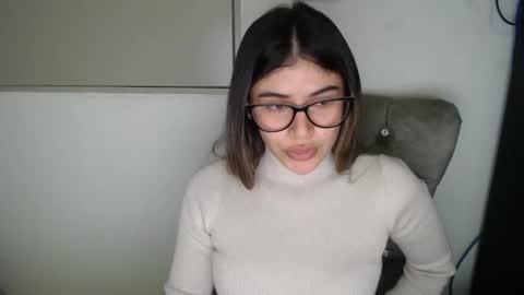 Snapshot of cleoandani chatting on March 30, 9:05 pm cleo dani online show from March 30, 9:05 pm