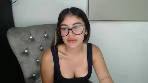 Snapshot of cleoandani chatting on April 14, 7:20 pm cleo dani online show from April 14, 7:20 pm