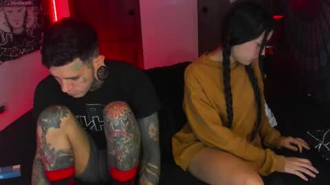 Snapshot of cleosexxx chatting on November 21, 11:09 am cleo y maikol online show from November 21, 11:09 am