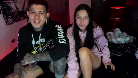 Snapshot of cleosexxx chatting on November 24, 4:56 am cleo y maikol online show from November 24, 4:56 am