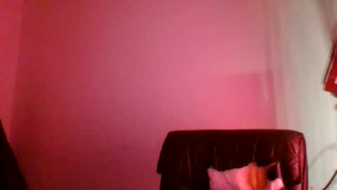 Snapshot of clickeame chatting on October 27, 11:20 pm clickeame online show from October 27, 11:20 pm
