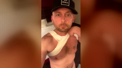 clintonclark1 online show from March 3, 3:51 pm