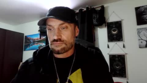 chad online show from November 12, 7:35 pm