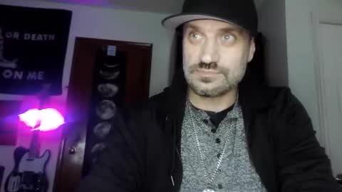 chad online show from January 10, 11:42 pm