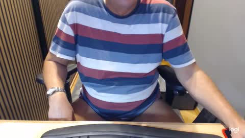 Snapshot of clit_fan chatting on December 10, 9:12 am Rob online show from December 10, 9:12 am