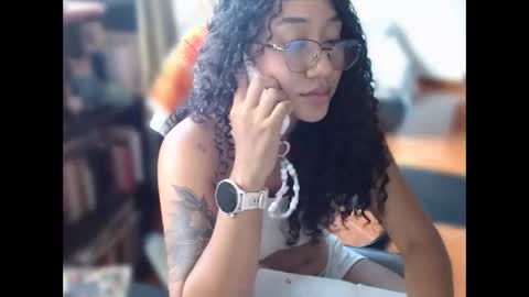 Clitia online show from April 13, 8:03 pm