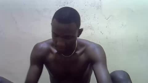 clive_damian online show from April 4, 10:51 pm