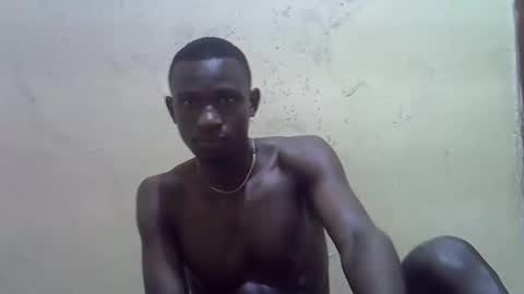 clive_damian online show from April 8, 6:02 am