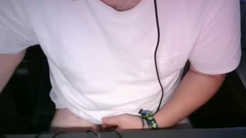 clluch95 online show from October 1, 10:54 am