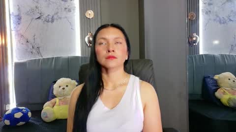 Cloe online show from March 7, 10:12 am