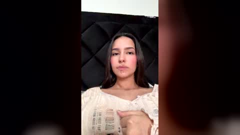 Heidy Lopez  online show from March 8, 10:02 pm