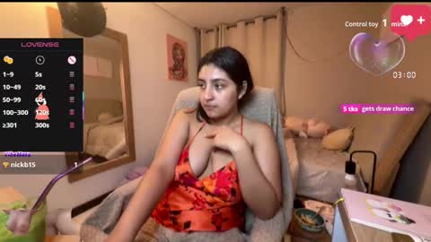 cloe small online show from October 9, 2:20 am