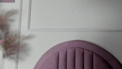 Snapshot of cloedurant chatting on January 18, 3:54 am cloedurant online show from January 18, 3:54 am