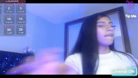 Snapshot of cloegp chatting on February 24, 11:52 am sara online show from February 24, 11:52 am