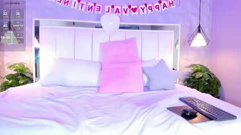 Cloe Harp  online show from February 13, 2:42 pm