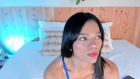 Chloe Smith online show from April 14, 12:00 pm