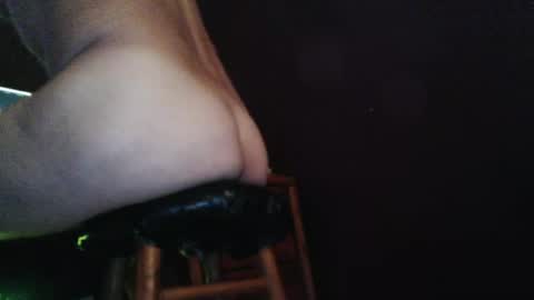 Snapshot of closettweekfreak chatting on July 15, 3:45 am closettweekfreak online show from July 15, 3:45 am
