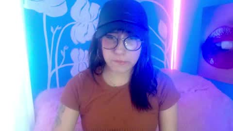 Elizabeth online show from July 4, 11:16 am