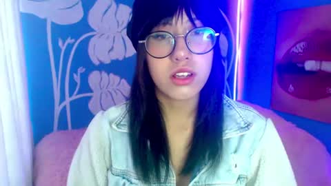 Elizabeth online show from July 10, 11:13 am
