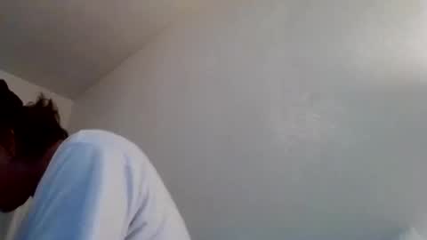 Snapshot of cloudyydayzz chatting on February 20, 9:48 pm tallhungandcloudy online show from February 20, 9:48 pm