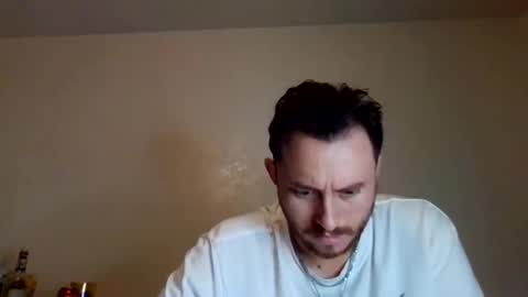 tallhungandcloudy online show from March 22, 6:06 am