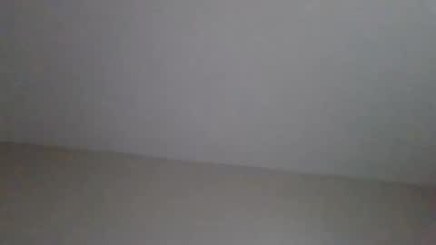 Snapshot of cloudyydayzz chatting on April 27, 2:15 pm tallhungandcloudy online show from April 27, 2:15 pm