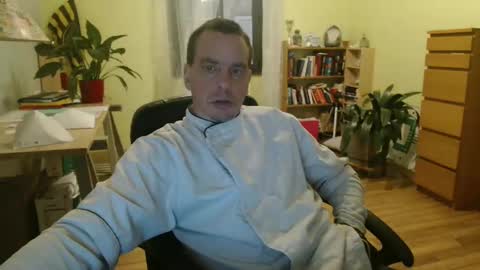 clouplefun online show from December 7, 6:10 am