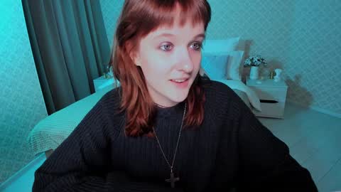  Clover  follow me  online show from December 17, 2:55 pm