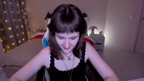  Clover  follow me  online show from December 20, 2:49 pm