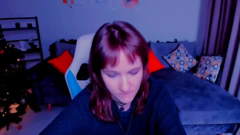  Clover  follow me  online show from January 4, 5:58 pm